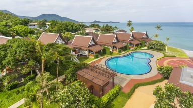 Hotel Aura Samui Beach